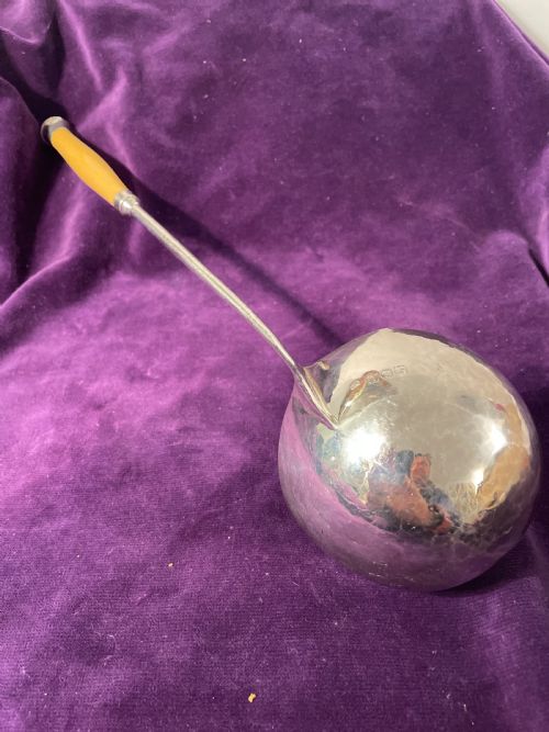 A GUILD OF HANDICRAFTS SILVER LADLE HALLMARKED 1905 - ADDITIONAL PHOTO 3