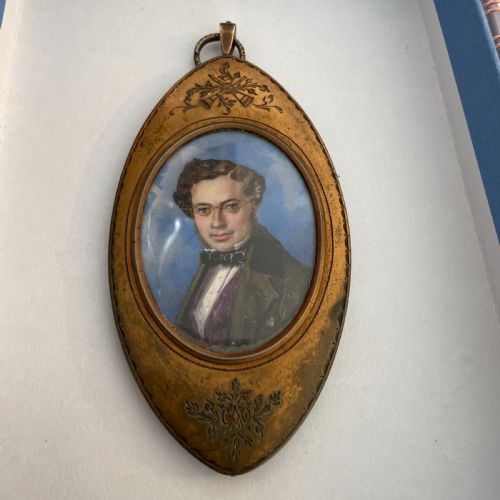 AN EARLY 19TH C PORTRAIT MINIATURE OF SAMUEL PHILLIPS 18141854 IN GILT METAL FRAME - ADDITIONAL PHOTO 4