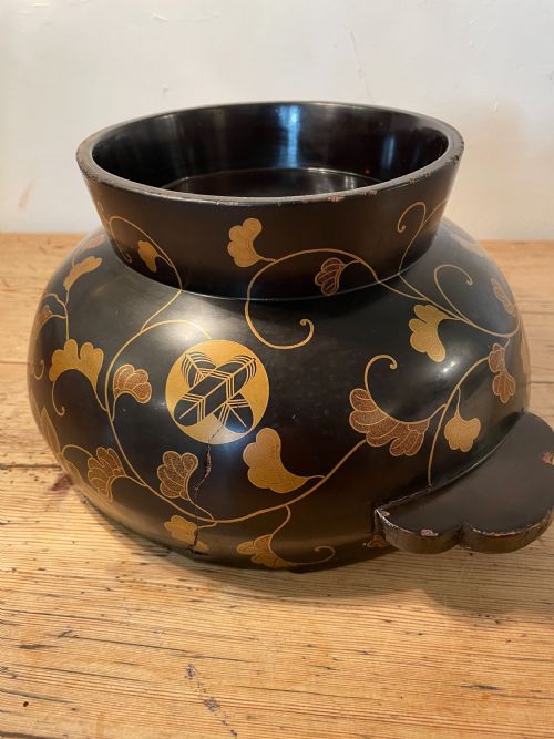 LARGE JAPANESE EDO PERIOD LACQUERWARE BOWL - ADDITIONAL PHOTO 4