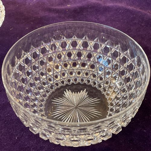 SET OF OF IRISH HOBNAIL CUT GLASS BOWLS AND MATCHING PLATES 16 - ADDITIONAL PHOTO 13