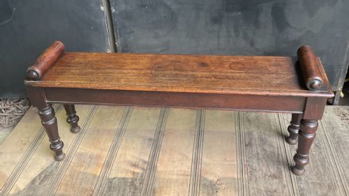 a mid 19th century english oak window seat - CATEGORY: ANTIQUE FURNITURE - DATED 1850