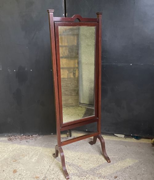 an antique mahogany cheval mirror c 1900 - CATEGORY: ANTIQUE MIRRORS - DATED 1900