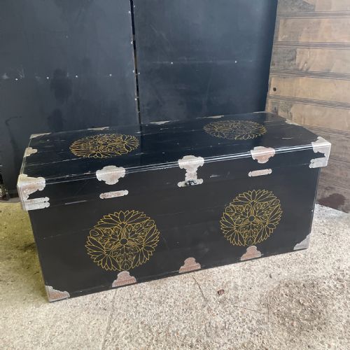 RARE JAPANESE LACQUER TRUNK NAGAMOCHI - ADDITIONAL PHOTO 1