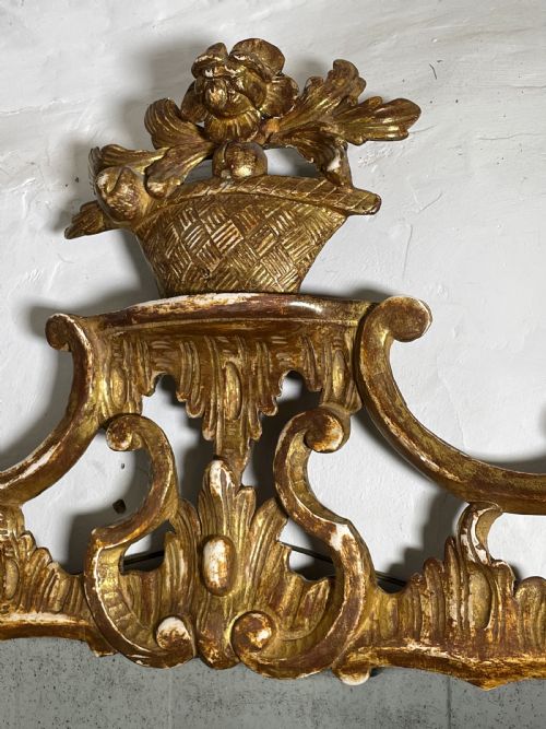 GEORGE III CARVED GILTWOOD CHIPPENDALE PERIOD MIRROR - ADDITIONAL PHOTO 1