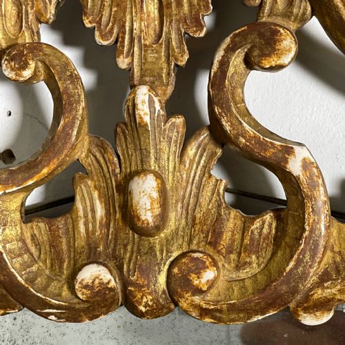 GEORGE III CARVED GILTWOOD CHIPPENDALE PERIOD MIRROR - ADDITIONAL PHOTO 5