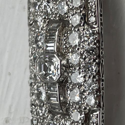 ART DECO DIAMOND PLATINUM BROOCH 48 CARATS - ADDITIONAL PHOTO 6