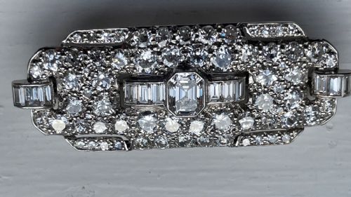 ART DECO DIAMOND PLATINUM BROOCH 48 CARATS - ADDITIONAL PHOTO 13