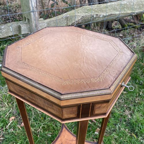 EARLY 19TH SATINWOOD INLAID WORK TABLE - ADDITIONAL PHOTO 6