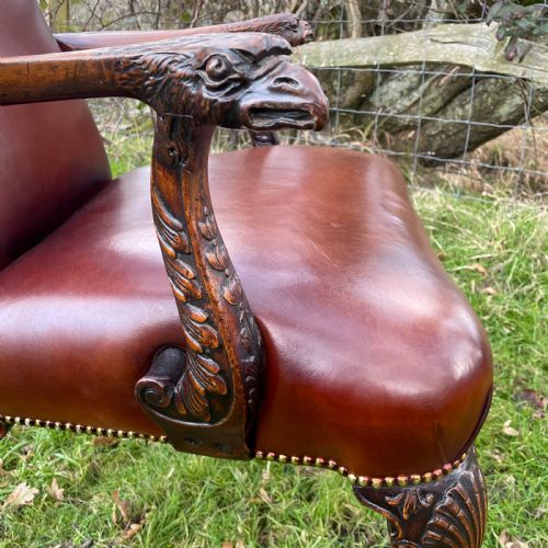 GEORGE II STYLE CARVED WALNUT ARMCHAIR IN LEATHER C1900 - ADDITIONAL PHOTO 8