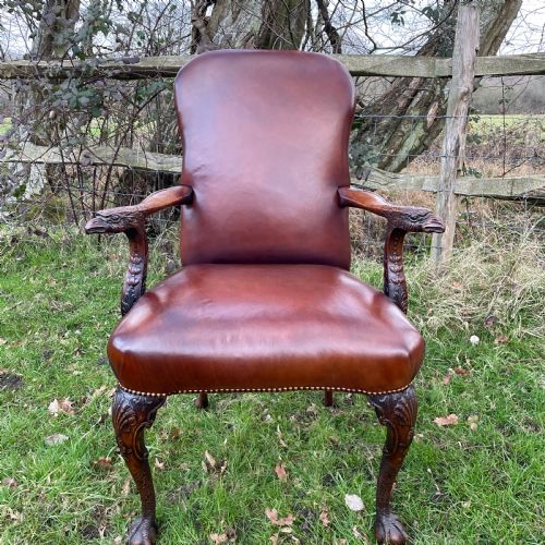 GEORGE II STYLE CARVED WALNUT ARMCHAIR IN LEATHER C1900 - ADDITIONAL PHOTO 11