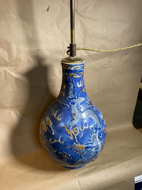 19TH C CHINESE BOTTLE VASE DECORATED WITH DRAGONS - ADDITIONAL PHOTO 6