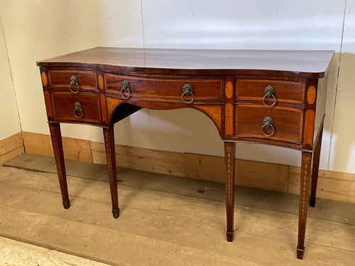 A GEORGE III MAHOGANY SERPENTINE FRONTED SIDEBOARD - ADDITIONAL PHOTO 1