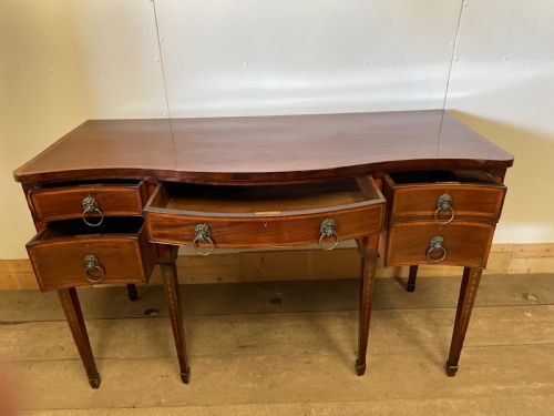 A GEORGE III MAHOGANY SERPENTINE FRONTED SIDEBOARD - ADDITIONAL PHOTO 8