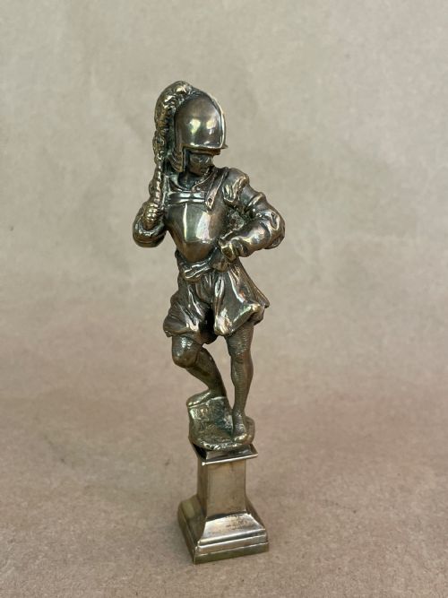 ANTIQUE BRONZE WAX DESK SEALMODELLED AS A KNIGHT - ADDITIONAL PHOTO 4