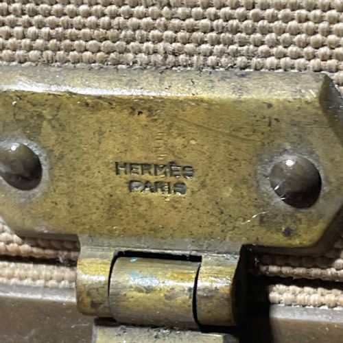 AN ART DECO HERMES SUITCASE DATING FROM THE 1920S - ADDITIONAL PHOTO 7
