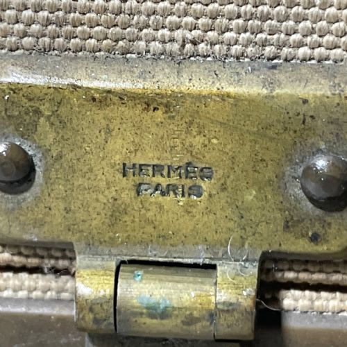 AN ART DECO HERMES SUITCASE DATING FROM THE 1920S - ADDITIONAL PHOTO 8