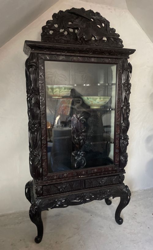 japanese meiji period display cabinet c1900 - CATEGORY: ANTIQUE CABINETS - DATED SELECT