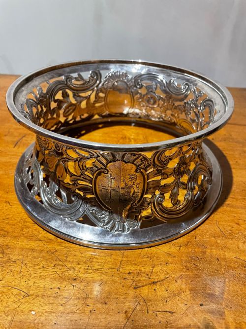 A WONDERFUL GEORGE III IRISH SILVER DISH RING DUBLIN - ADDITIONAL PHOTO 4