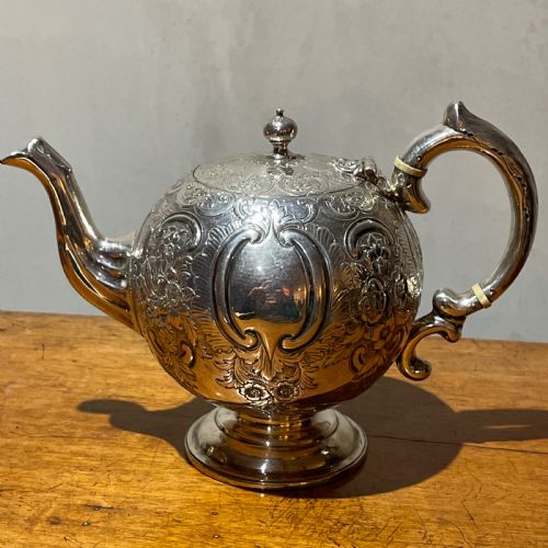 GEORGE III SILVER TEA POT LONDON 1797 WILLIAM THEOBOLDS - ADDITIONAL PHOTO 2