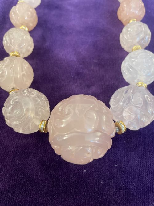 FINE CHINESE 18K GOLD ROSE QUARTZ DIAMOND NECKLACE 1960S - ADDITIONAL PHOTO 1