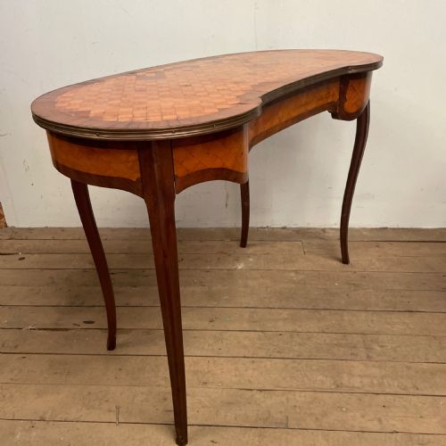 LOUIS XV STYLE PARQUETRY KIDNEY SHAPE DRESSING TABLE C1920 - ADDITIONAL PHOTO 4