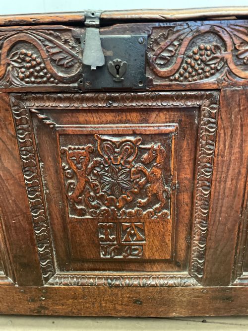 WILLIAM MARY OAK COFFER - ADDITIONAL PHOTO 6