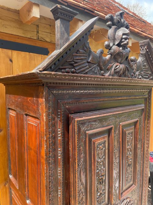 LATE 17THC FRENCH HUGUENOT FRUITWOOD ARMOIRE - ADDITIONAL PHOTO 17