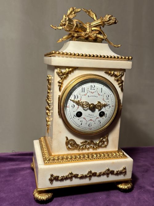 FRENCH WHITE MARBLE CLOCK SET BY RICHOND PARIS C 1870 - ADDITIONAL PHOTO 6