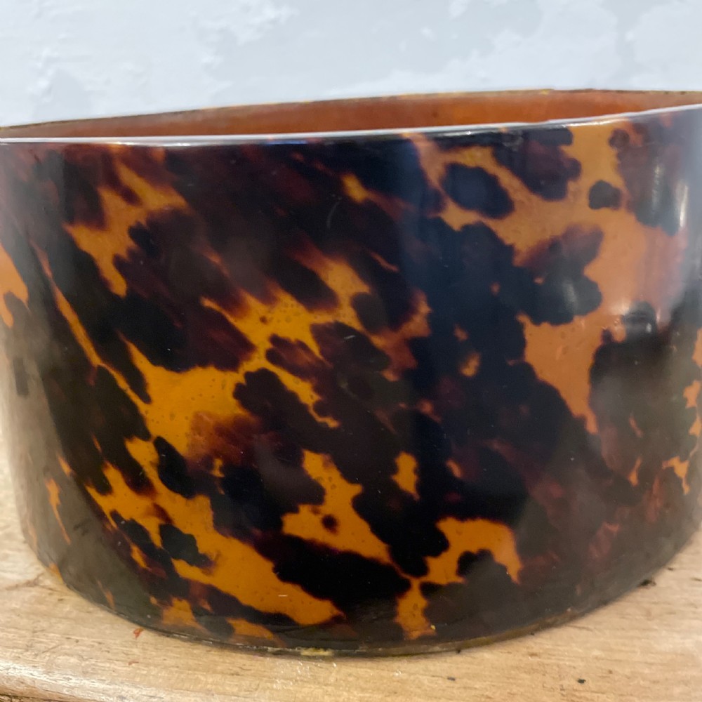 Large Tortoishell box c1930 View IV