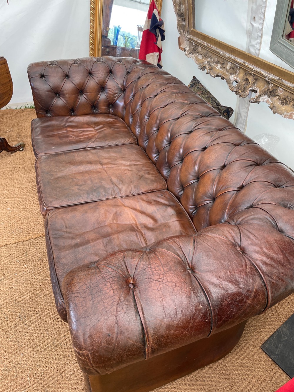 1930s Leather Chesterfield Sofa View IV