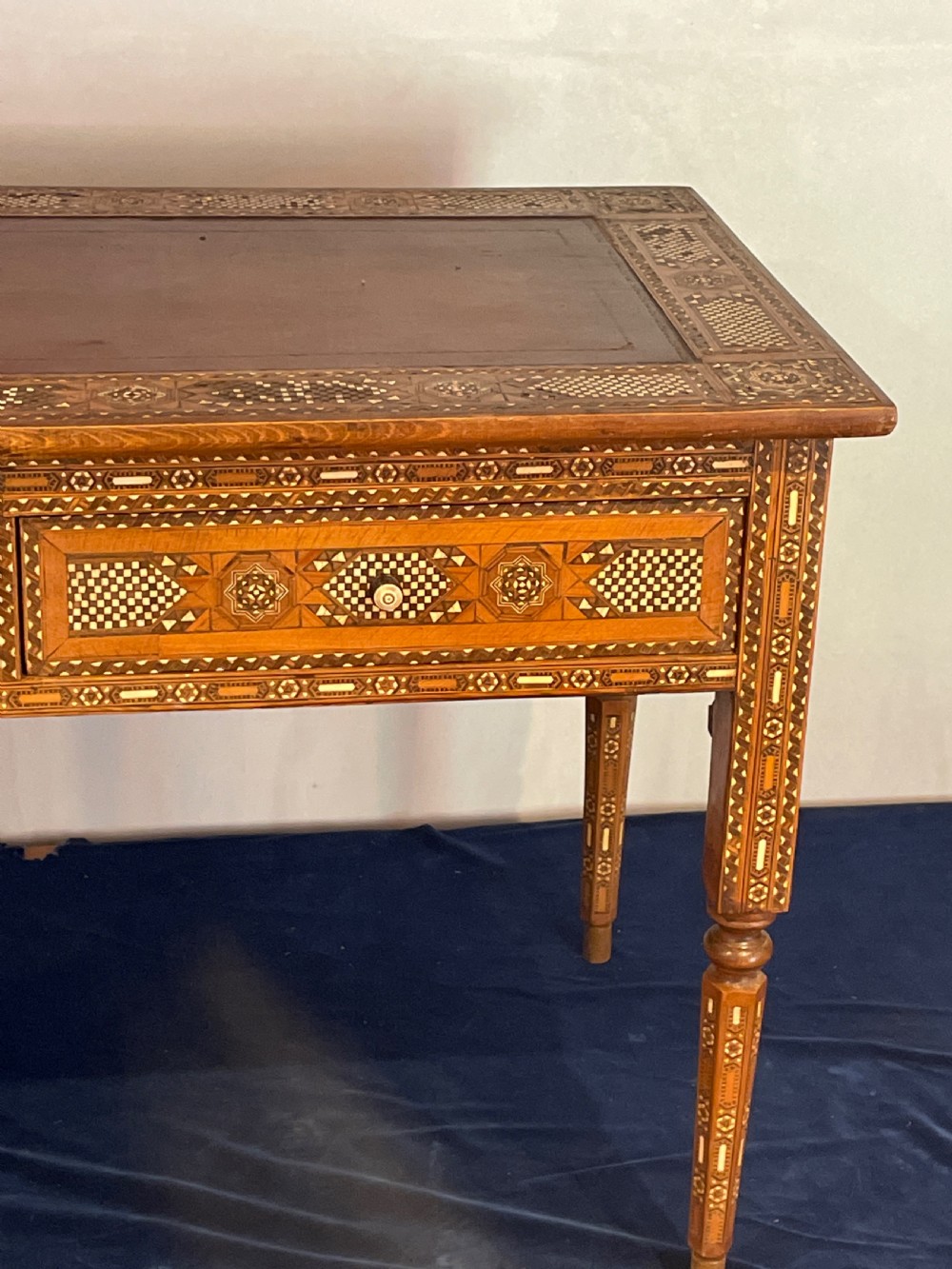 Wonderful Ottoman period Damascus ware Desk View IV