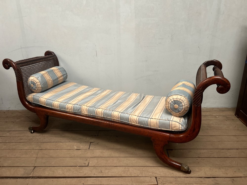 Wonderful Regency sofa C1825 View II