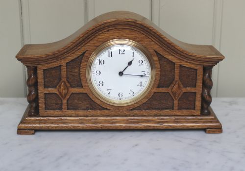 Solid Oak Timepiece Mantel Clock
