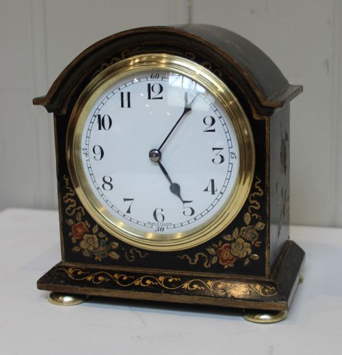 Small Chinoiserie Mantel Clock