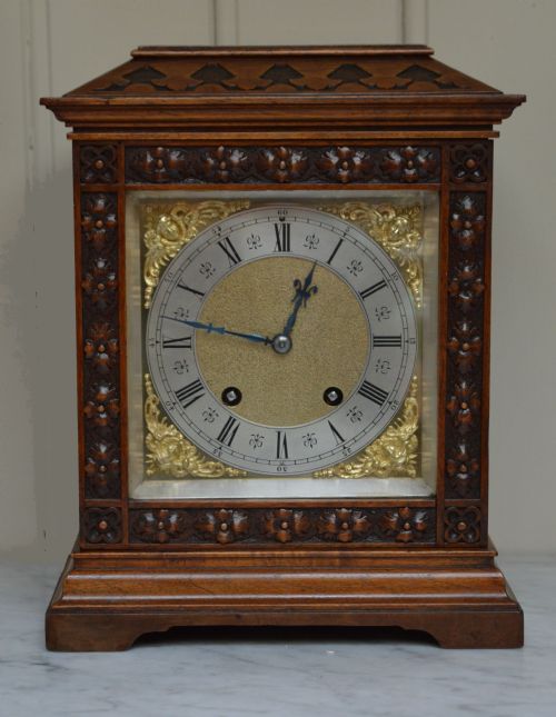 Walnut Ting Tang Lenzkirch Bracket Clock (Germany, 1893)