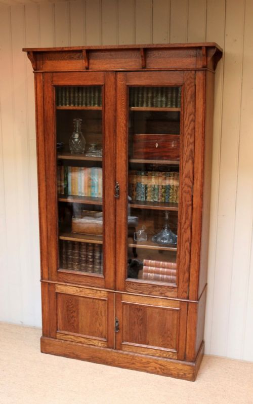 Arts and Crafts Oak Bookcase