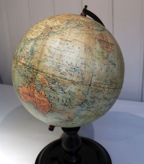 9 TERRESTRIAL GLOBE ENGLAND 1929 - ADDITIONAL PHOTO 1