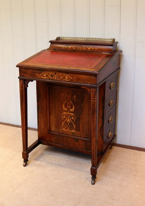 fig 1. Late Victorian Rosewood Davenport
