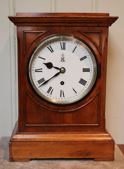 Mahogany Fusee Bracket Clock (England, 1901 to 1910)