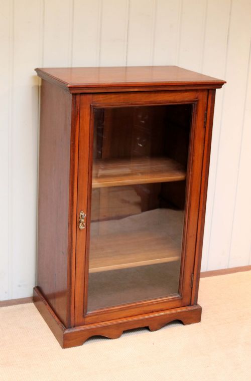 fig 1. Edwardian Walnut Bookcase
