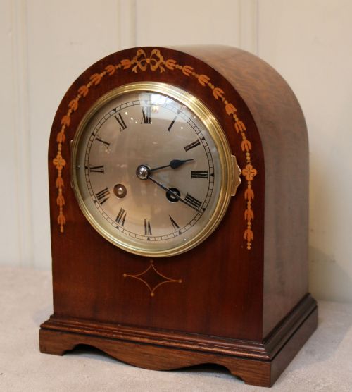 fig 1. Small mahogany and Inlay Mantel Clock (France, c. 1910)