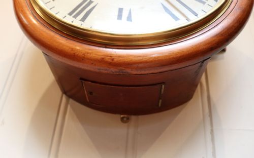 fig 1. Light Mahogany Fusee Dial Clock (England, c. 1890)