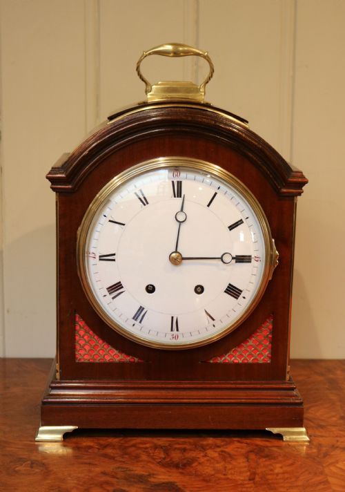 Mahogany Pad Top Bracket Clock