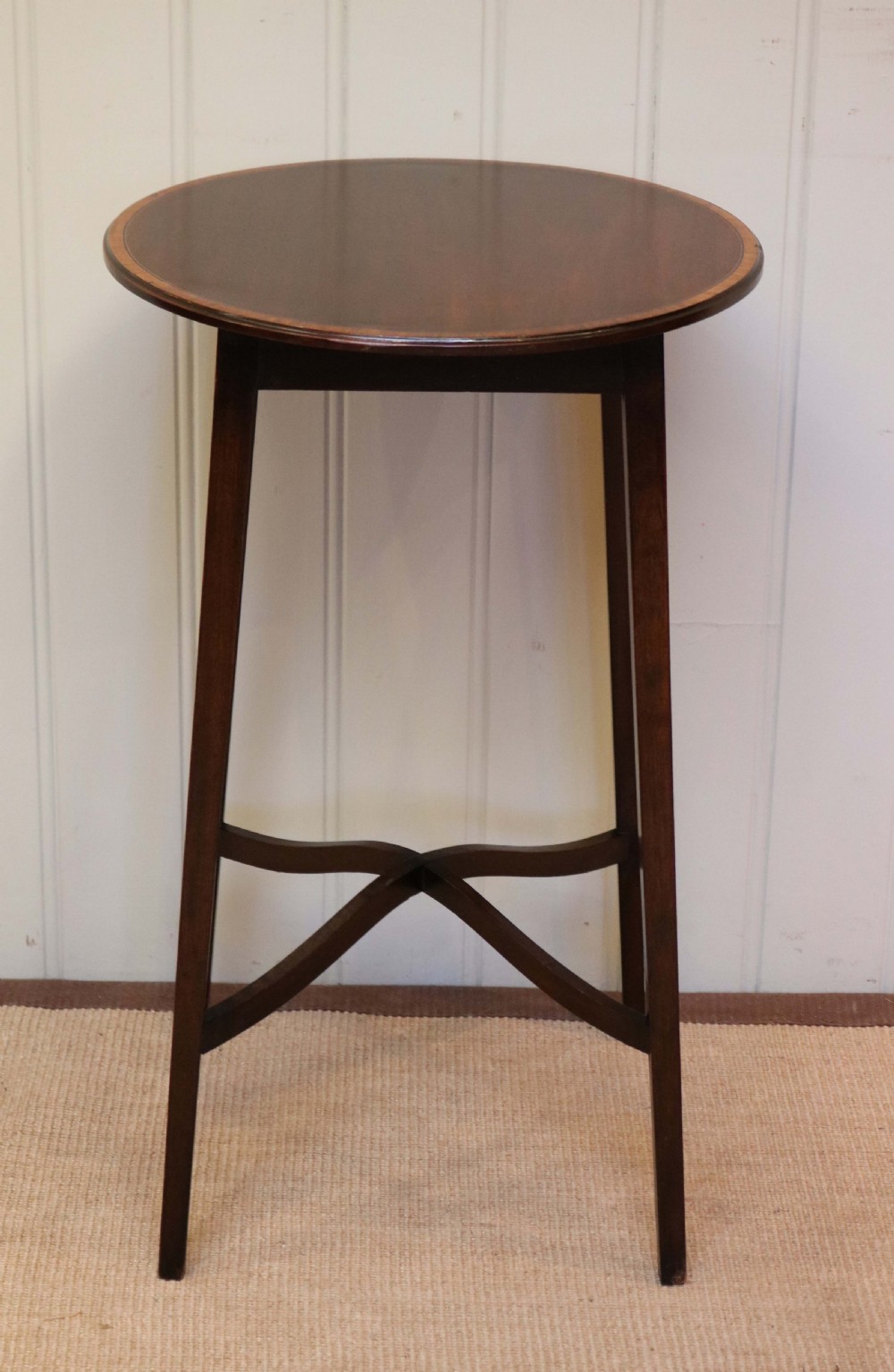 Edwardian Circular Mahogany Table