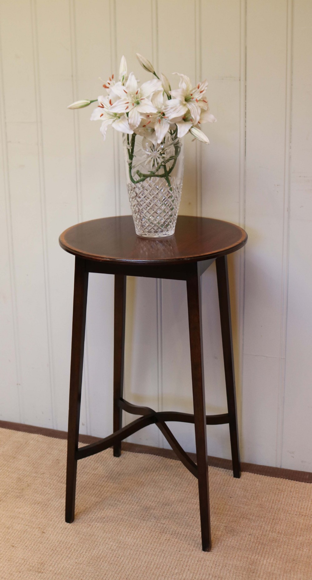 Edwardian Circular Mahogany Table View VII