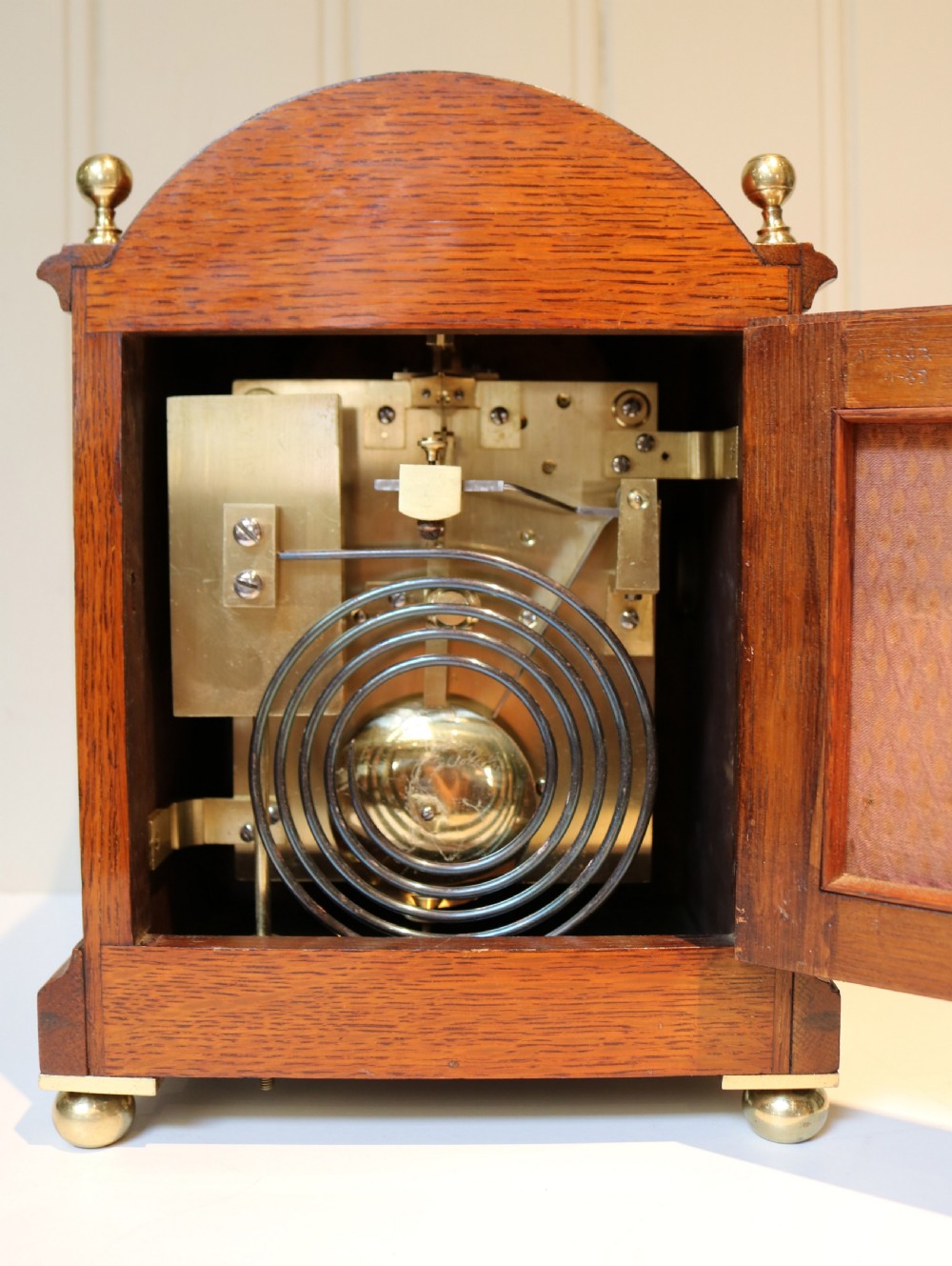 Small English Oak Bracket Clock (England, c. 1890) View VIII