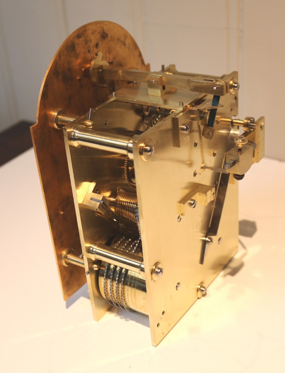 Small English Oak Bracket Clock (England, c. 1890) View X