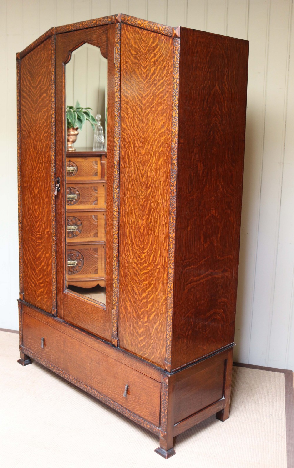 1920s Oak Mirrored Door Wardrobe View V