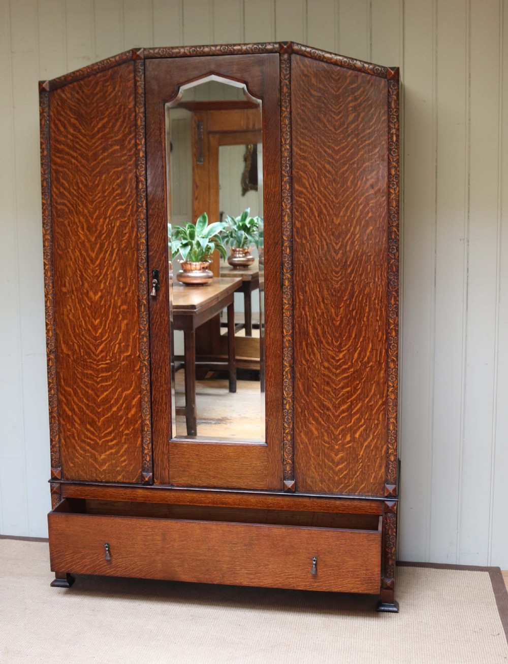 1920s Oak Mirrored Door Wardrobe View VIII