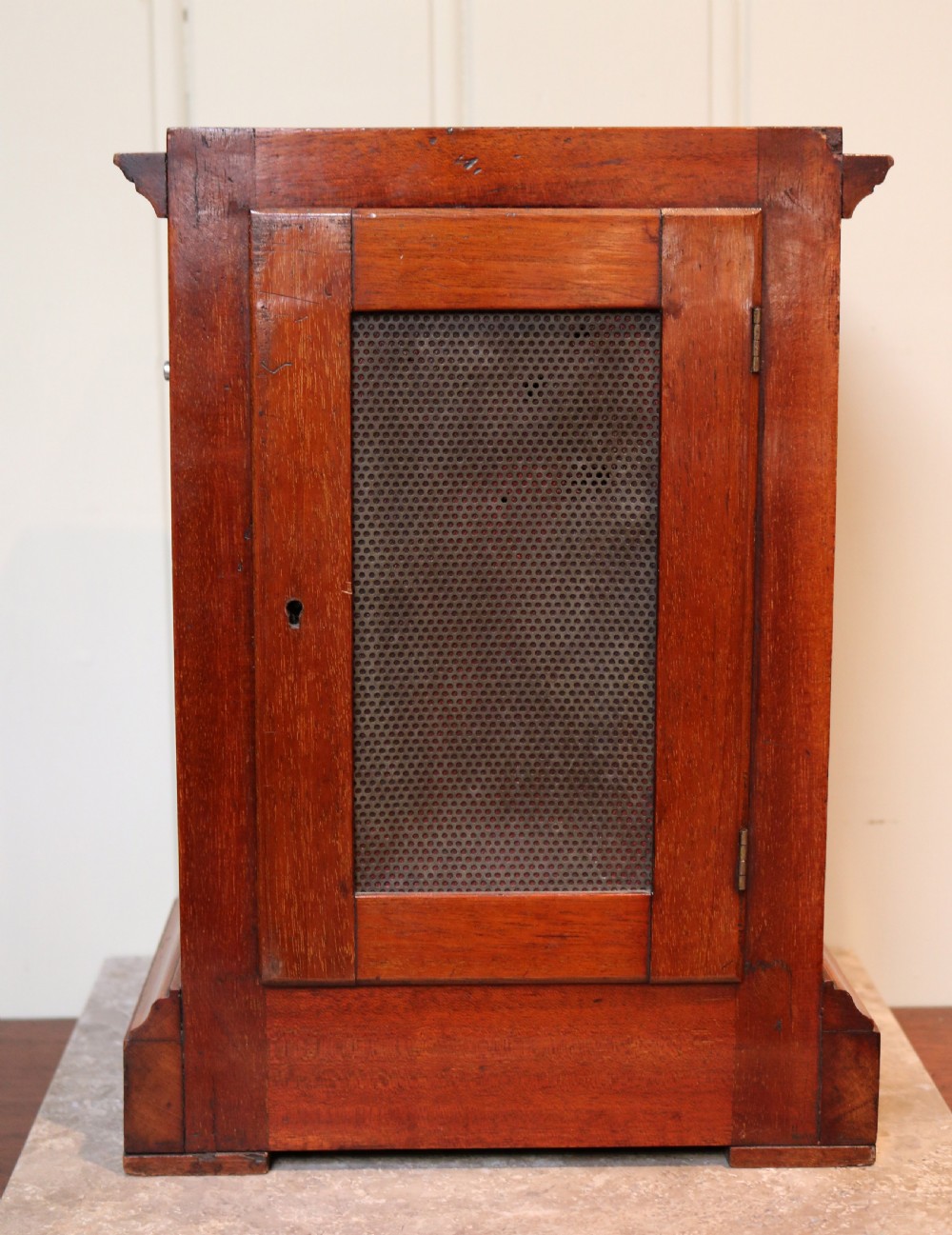 Mahogany Fusee Bracket Clock (England, 1901 to 1910) View VI
